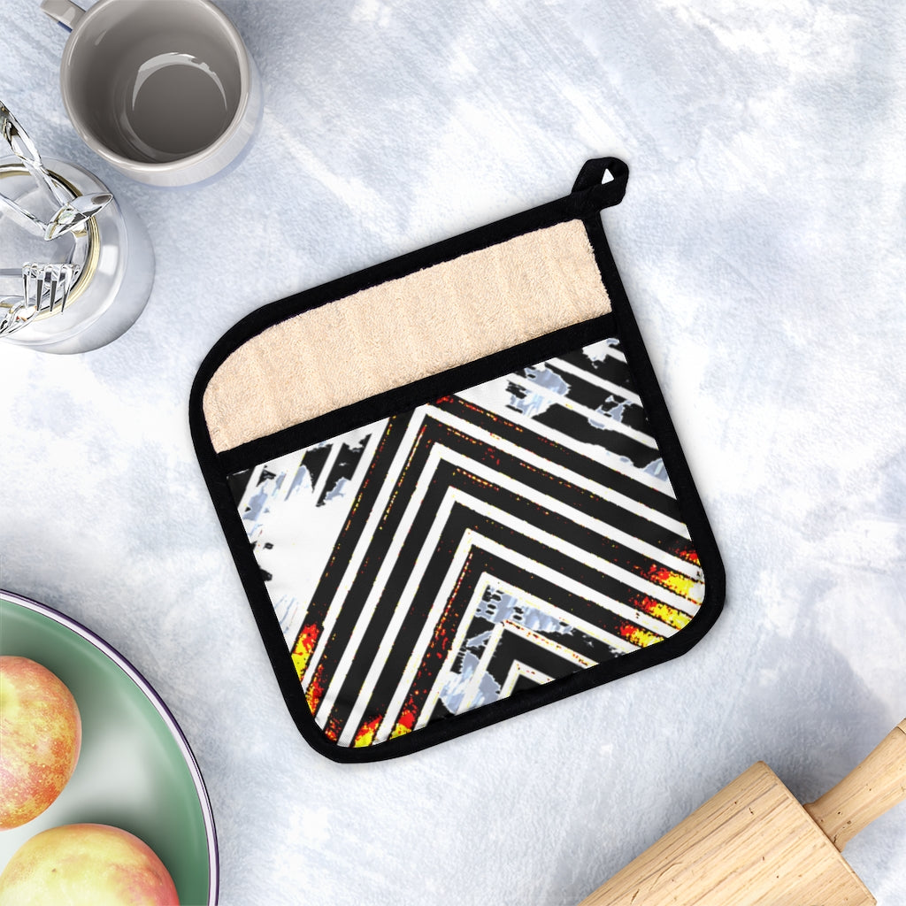 Stripped Pot Holder with Pocket